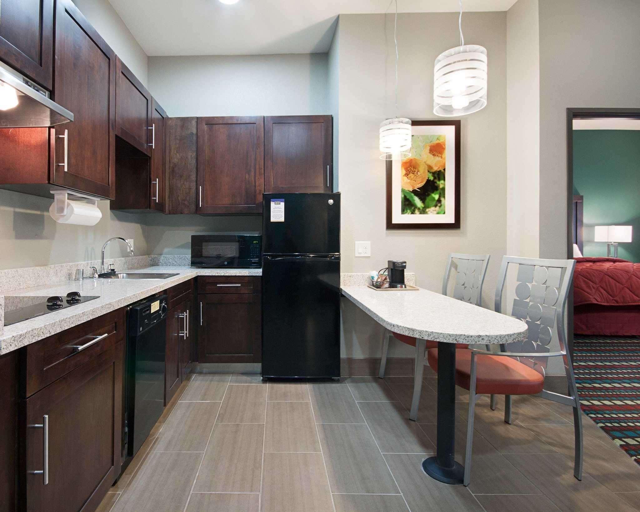 Mainstay Suites Hobbs Exteriör bild
